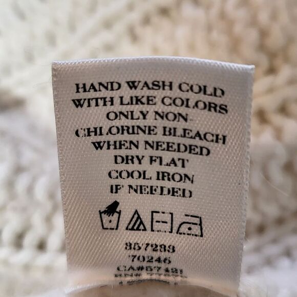 Plus Size Ann Taylor White Merino Wool Blend / Alpaca Turtle Neck Sweater - Picture 12 of 12